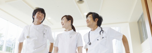 点滴や採血などの実技指導も盛んに開催